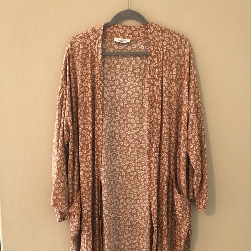 Carly Jean Los Angeles kimono